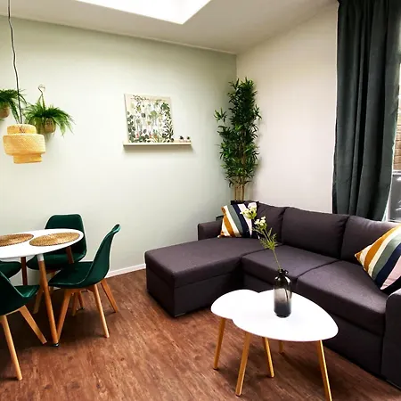 De Deining Apartment